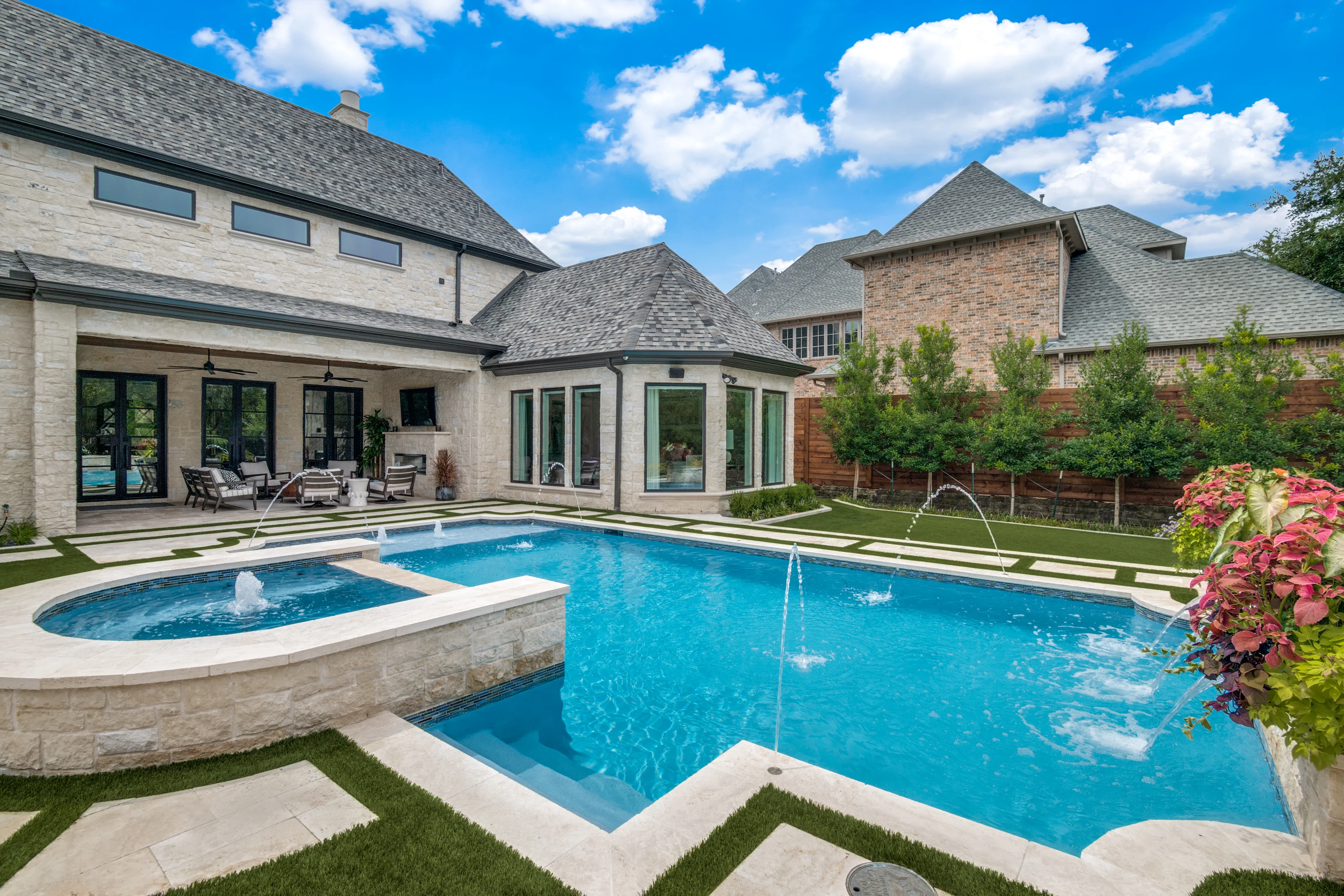 Contemporary Retreat pool — Arbuckle  5