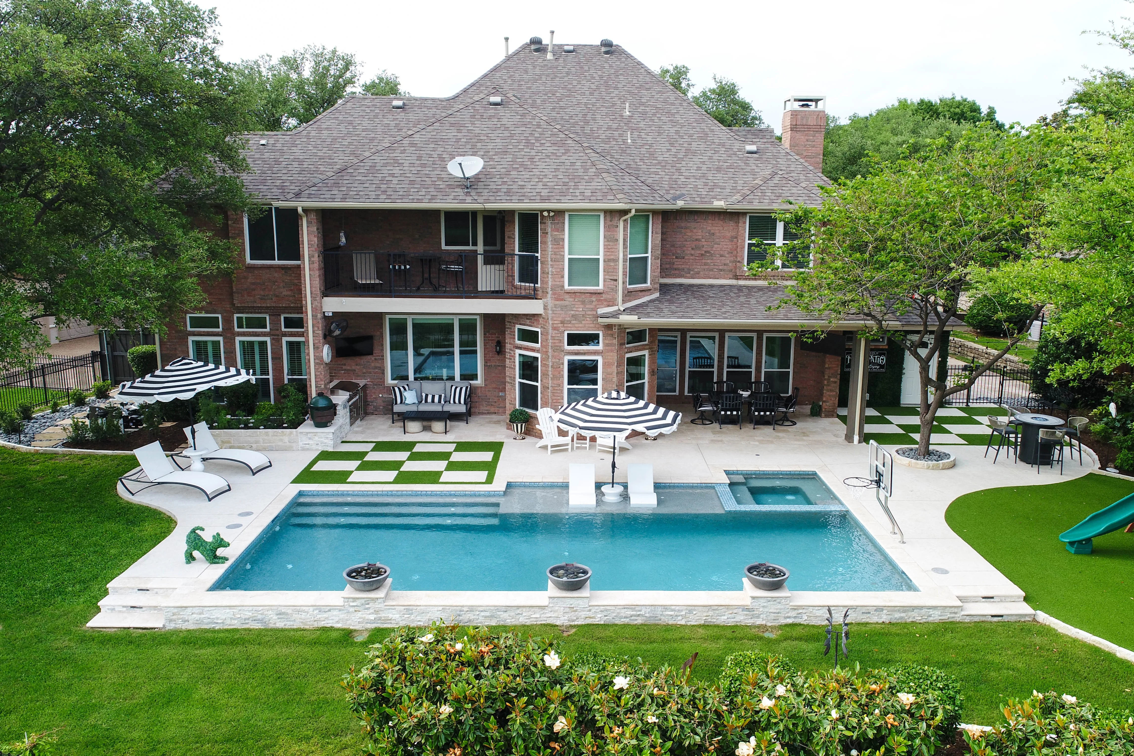 Family Oasis pool — Grieco   01b