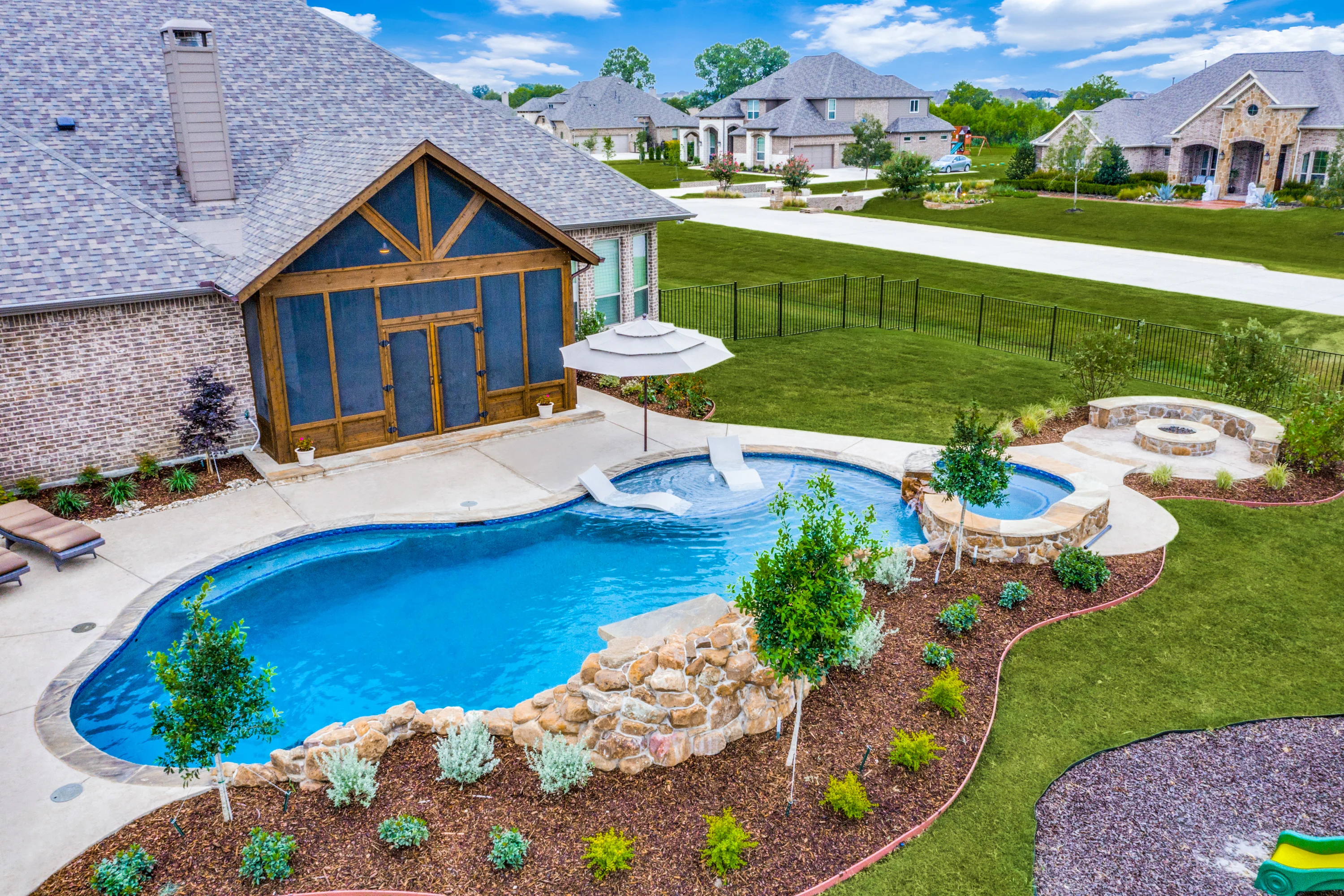 Family Oasis pool — Stovall   9