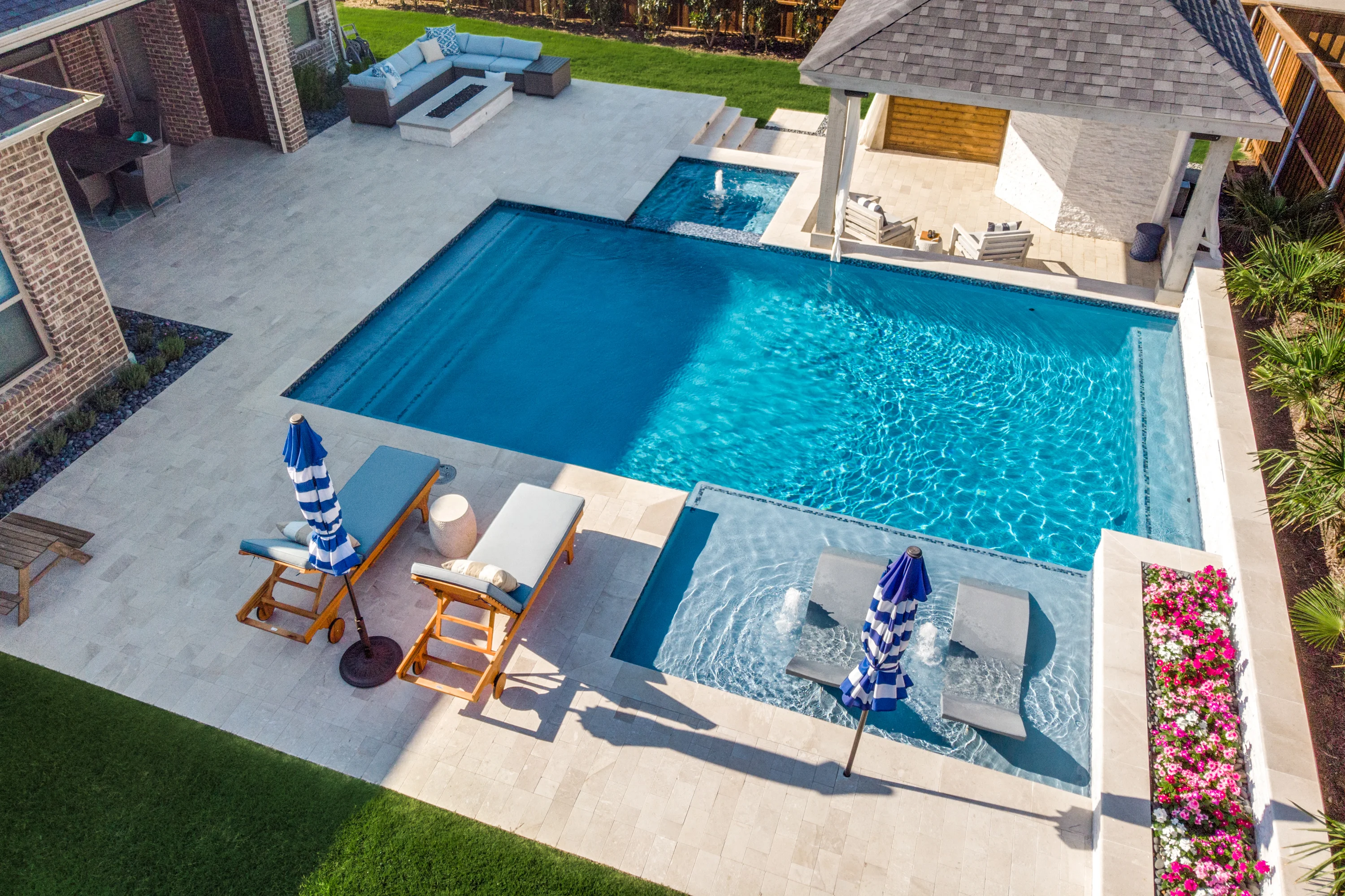 Modern Minimalist pool — Anderson   8