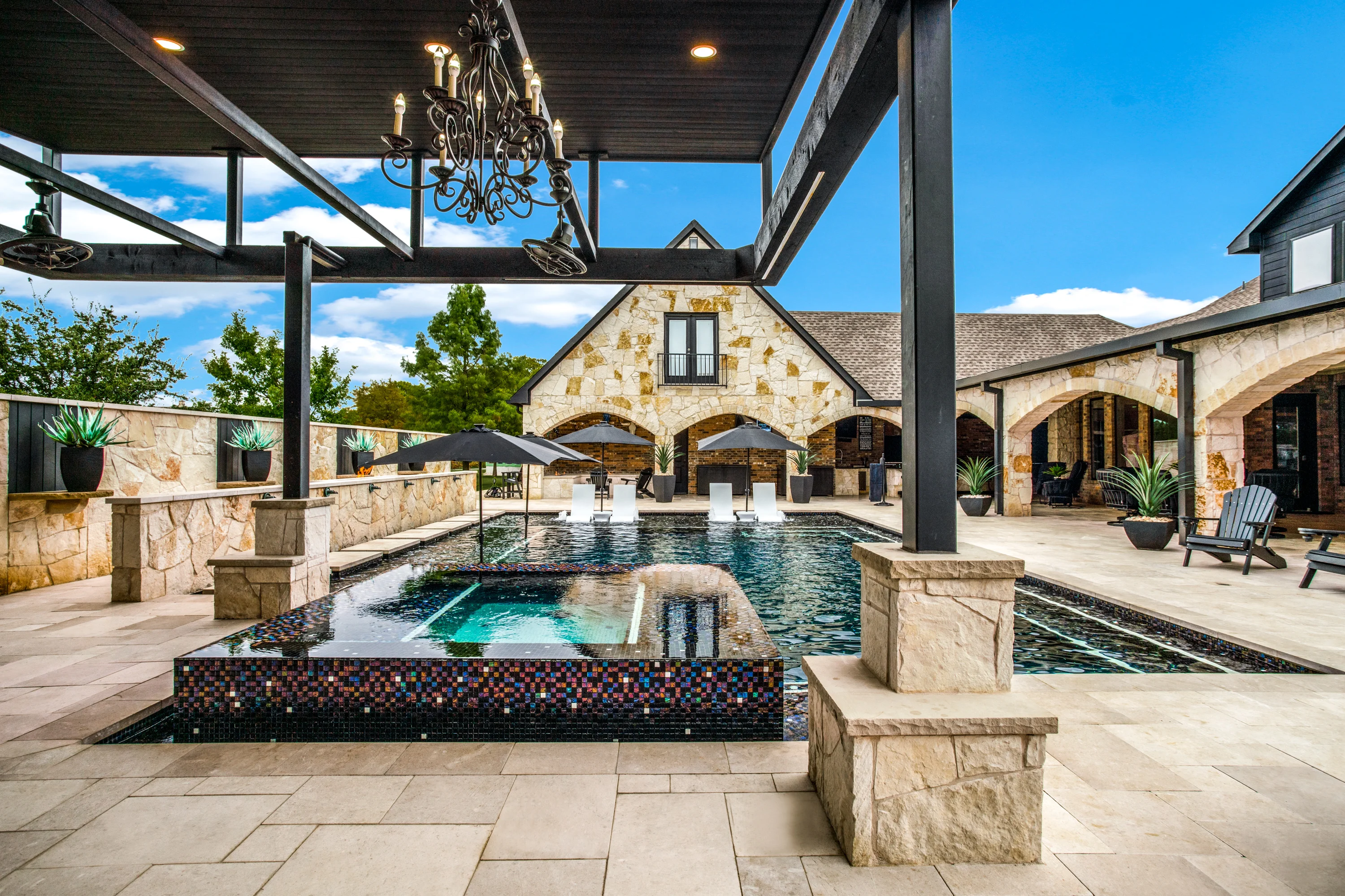 Modern Minimalist pool — Mitchell   5