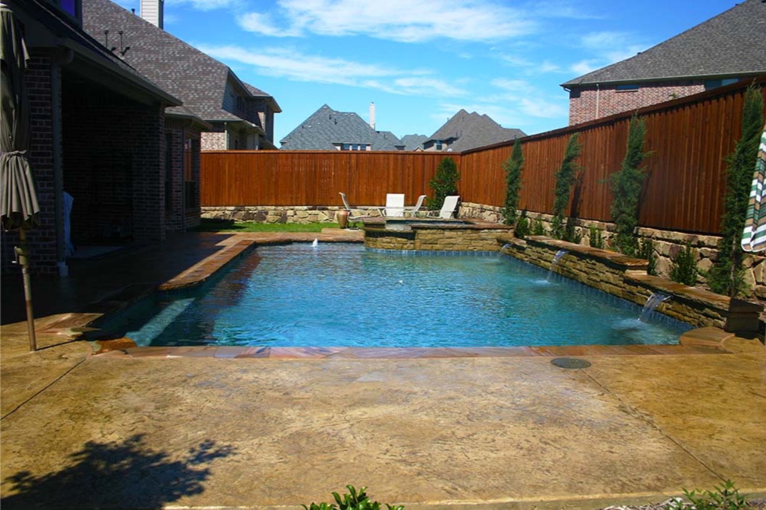 Gold-medal-pools-residential-straight-line65