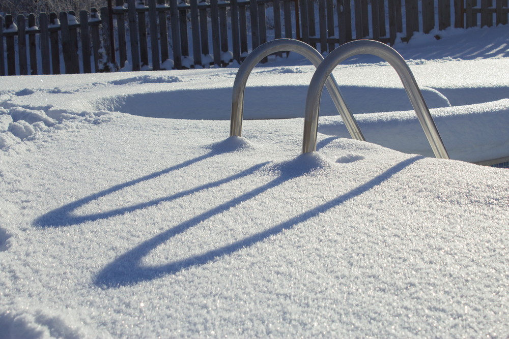 How to Winterize a Pool in Texas